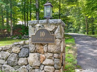 10 Old Purdy Station Rd, Newtown, CT 06470