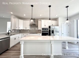 13013 Moon Rd, Charlotte, NC 28277
