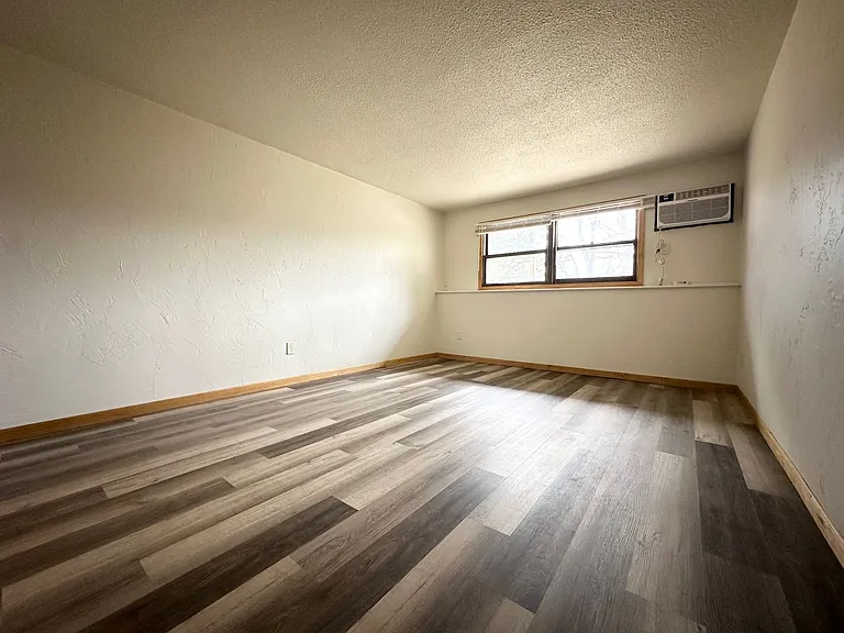2238 Imperial Ln — Photo 11