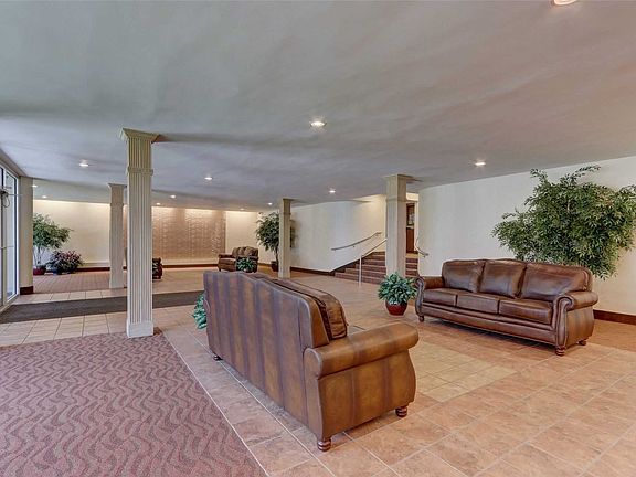 4th image of 490 Atlantic Ave APT 322