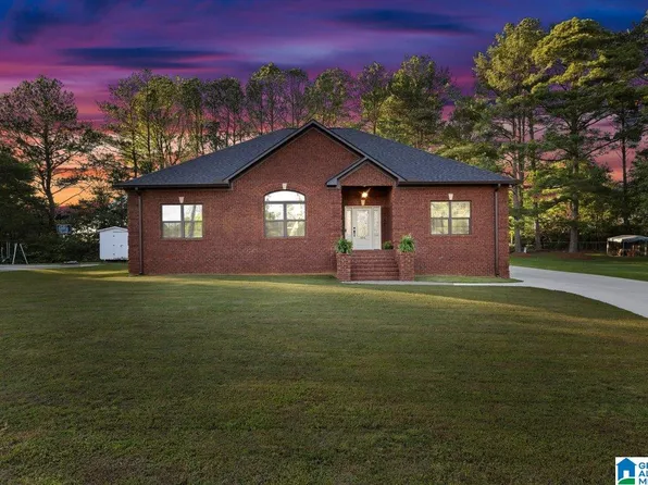 604 Magnolia Ave, Oneonta, AL 35121