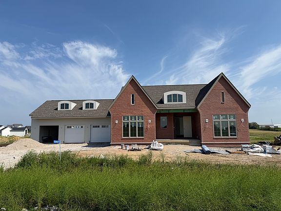 4th image of 50421 Clover Ct