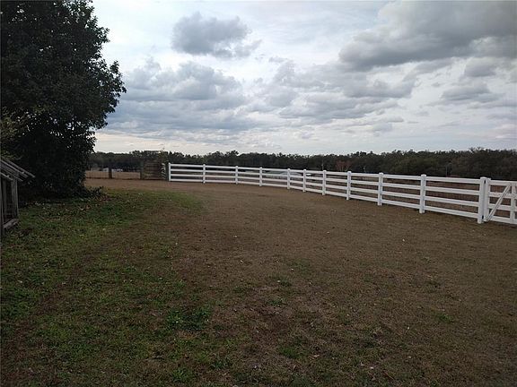 2nd image of 3120 S Us Highway 41