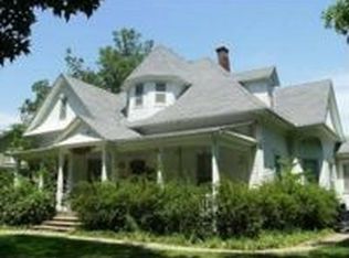 304 N 8th St, Neodesha, KS 66757