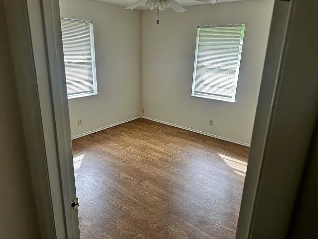 2322 Kaynell Dr — Photo 6