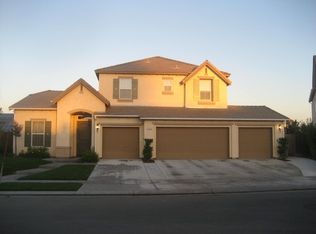 1819 N Burgan Ave, Clovis, CA 93619