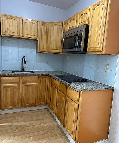 1217 W Tioga St #3 — Photo 1