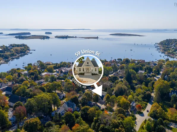 59 Union St, Chester, NS B0J 1J0