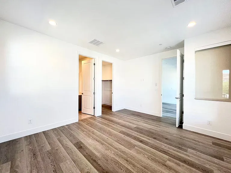 10743 Patina Hills Ct — Photo 38