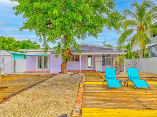 263 Azalea St, Plantation Key, FL 33036
