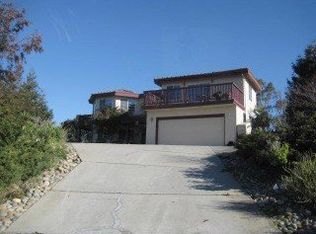 8810 Berta Ridge Ct, Salinas, CA 93907