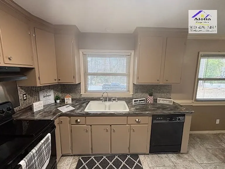 1817 McGougan Rd — Photo 18