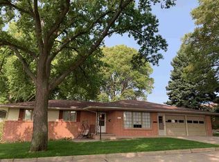 816 Primrose Dr, Ogallala, NE 69153