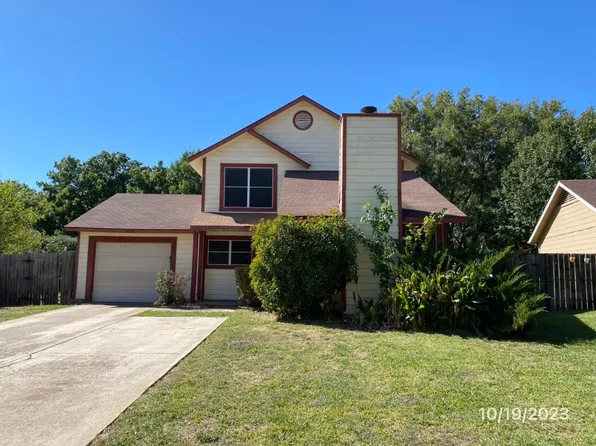 5520 Bridgeton Dr, Arlington, TX 76018