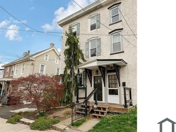 125 S 3rd St, North Wales, PA 19454