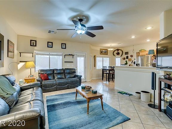 3rd image of 9173 Smugglers Beach Ct