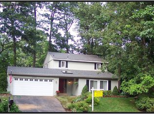 12652 Willow Spring Ct, Herndon, VA 20170