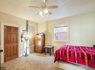 694 Wilson Ave, Saint Paul, MN 55106