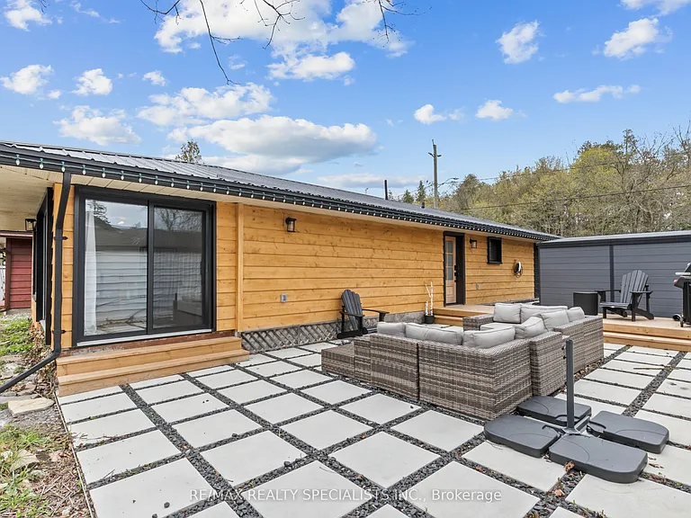 87 Cedar Dr — Photo 43