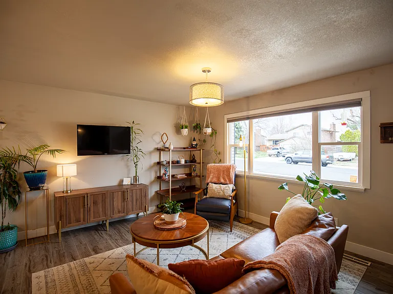 2101 Romney Ave — Photo 13