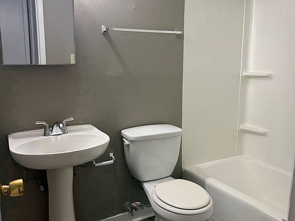 5th image of 2100 N 57th St #5716A
