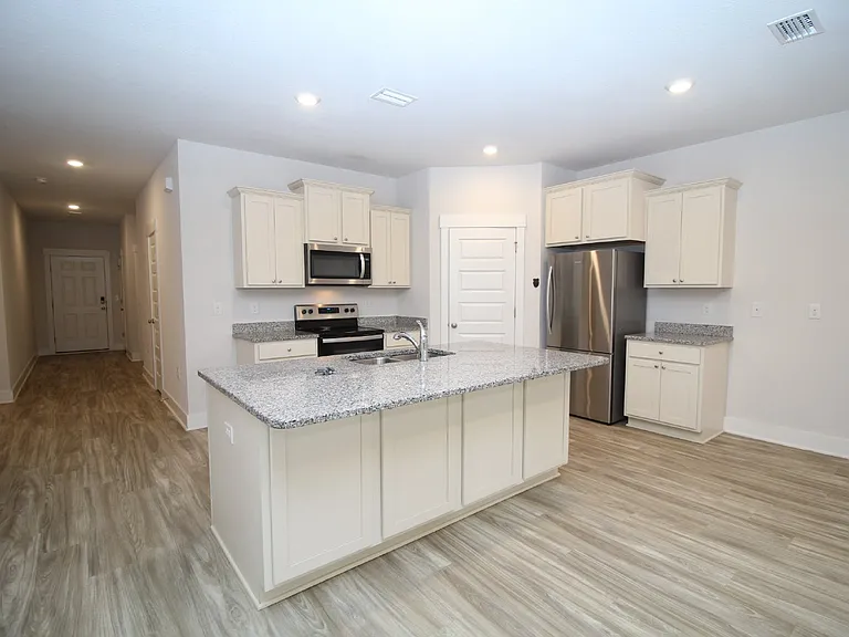4117 Heart Pine Ln — Photo 3