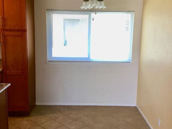 4th image of 1726 S Grant St APT 4