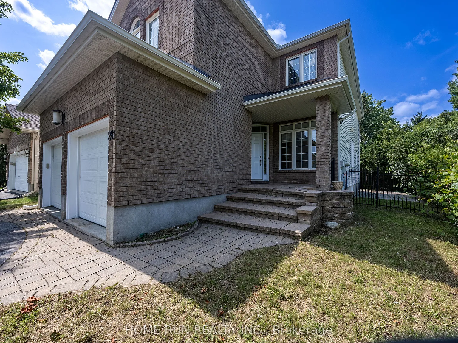 5 bed, $3,650 — Photo 2