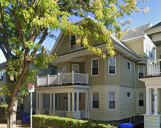 3rd image of 54 Brainerd Rd #3