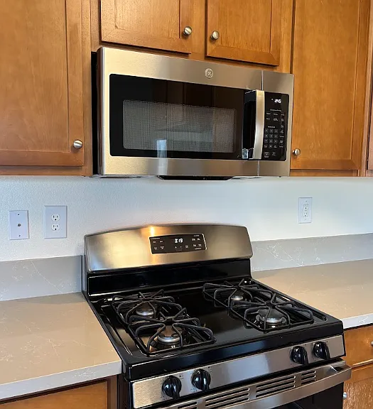 838 N Palm Ave #A-102 — Photo 1
