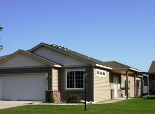 33 E 13th Ave, Saint Paul Park, MN 55071