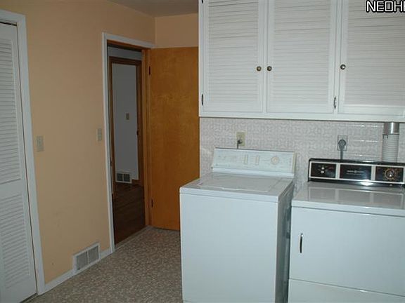 4th image of 9860 Clay St