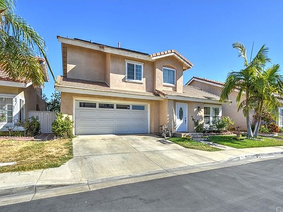 4th image of 221 Kenton Dr