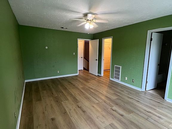 5th image of 46 Cypress Fairway Vlg