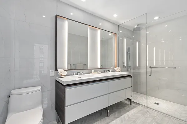 Sold by Douglas Elliman | media 25