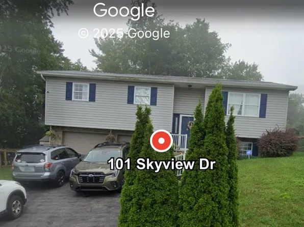 101 Skyview Dr, Beckley, WV 25801