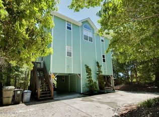 7325 Archers Creek Dr, Emerald Isle, NC 28594