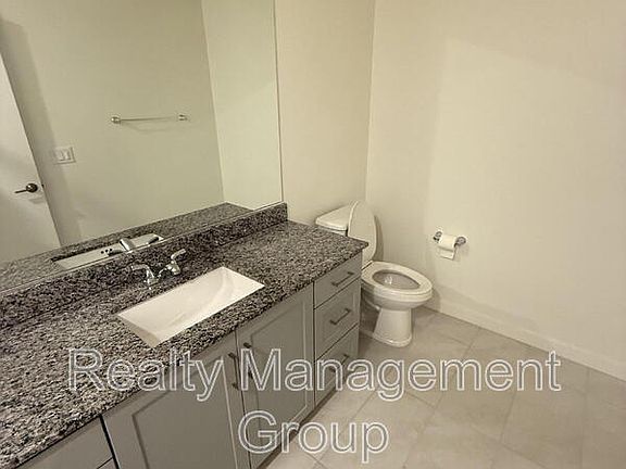 5th image of 5480 Shorefront Dr Unit 163