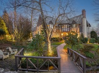 36 Sherwood Rd, Short Hills, NJ 07078