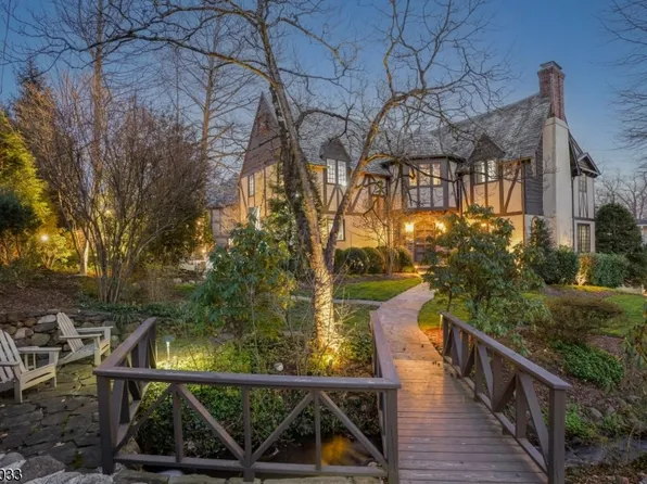 36 Sherwood Road, Millburn Twp., NJ 07078