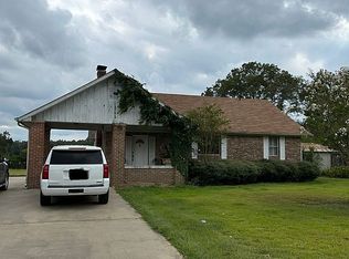 8520 Sulphur Springs Rd, Pine Bluff, AR 71603