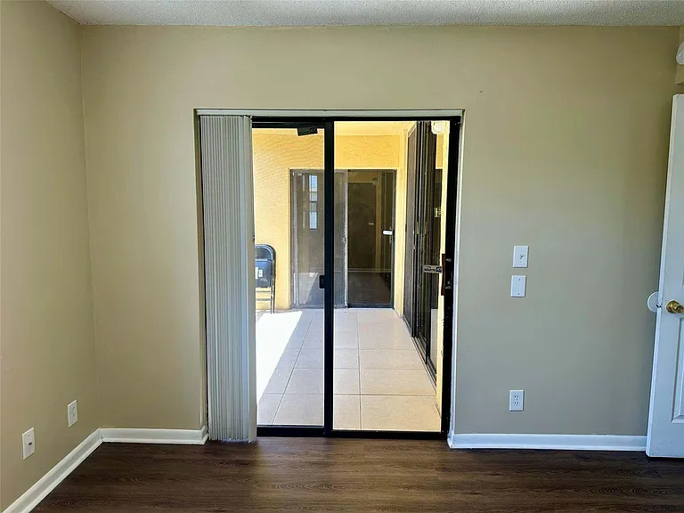 5701 Riverside Dr #205B6 — Photo 19