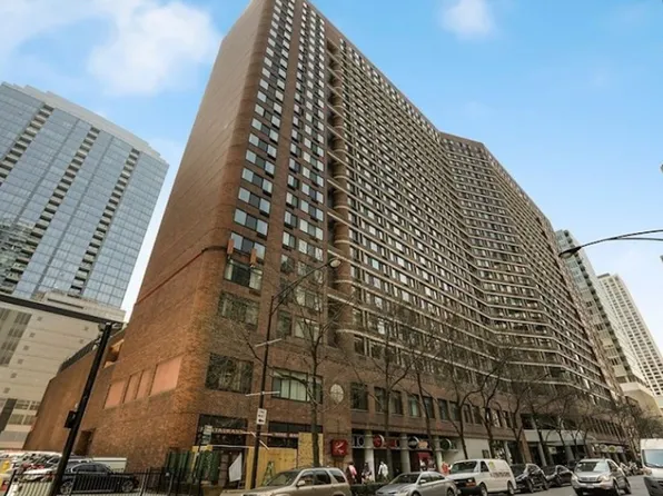 211 E Ohio St, Chicago, IL