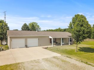 929 W Jenson St, Saybrook, IL 61770