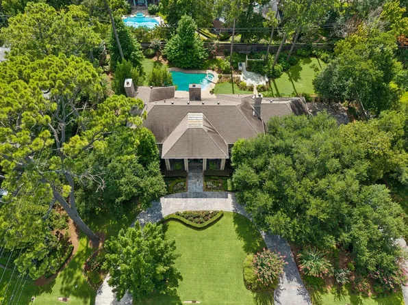 10 Stillforest St, Houston, TX 77024
