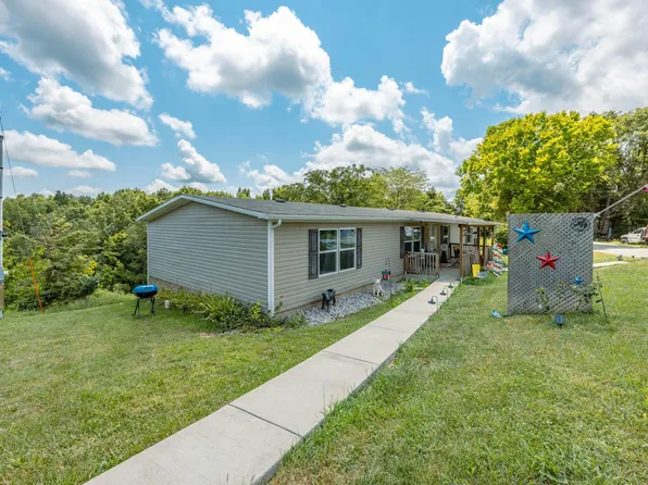1017 Blackburn Rd, Cynthiana, KY 41031