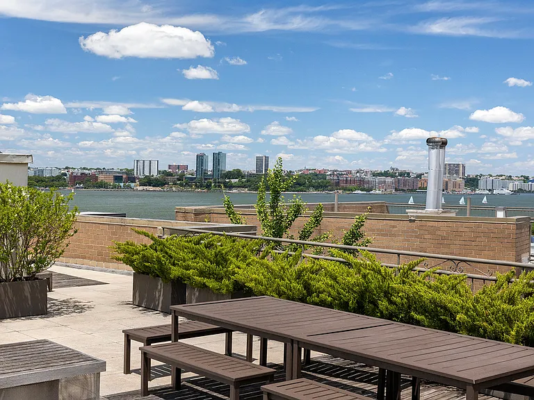 130 Barrow St #Penthouse 512 — Photo 15