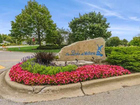 3060 N Southern Hills Dr, Wadsworth, IL 60083