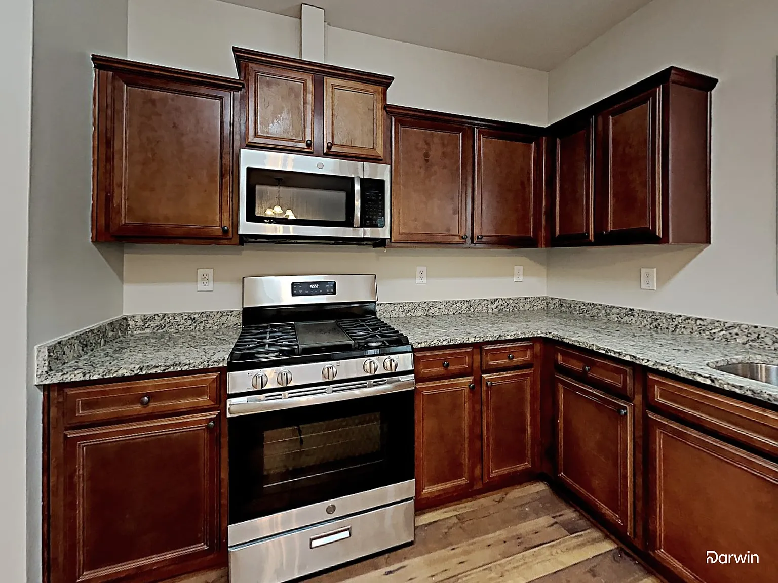 4 bed, 2.5 bath, 2298 sqft, $2,255 — Photo 2