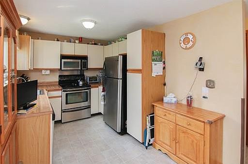 3rd image of 5 Meadowhill Ct APT 54